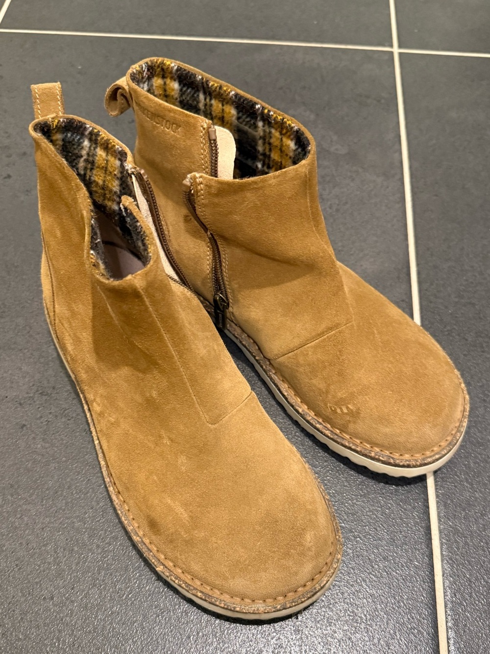 Birkenstock Tan Suede Zip-Up Ankle Boot EU39 / US8.5